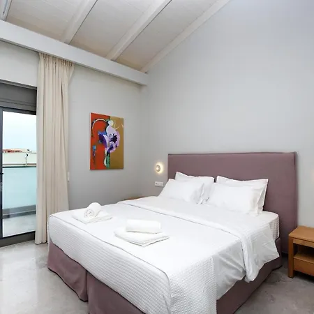 Apartament Carabella 1 *